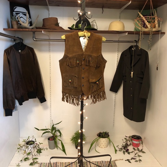 Vintage men’s small cowboy & western vest - Picture 3 of 15